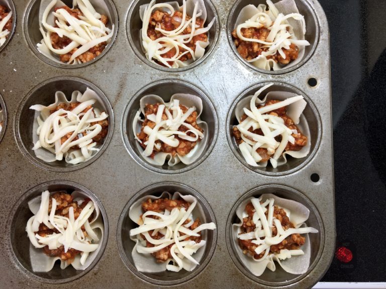 Muffin Tin Mini Lasagnas - The Gourmet Housewife